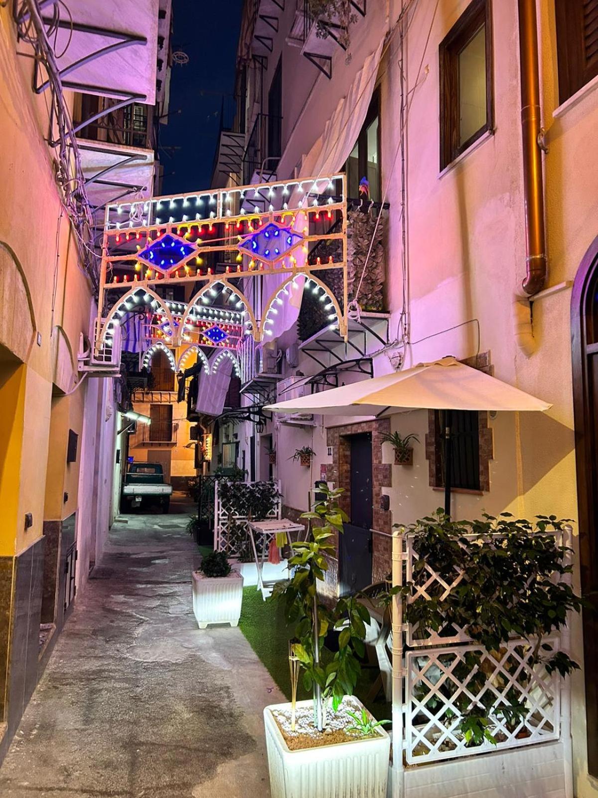 La Casetta Di Sharon Palermo Buitenkant foto
